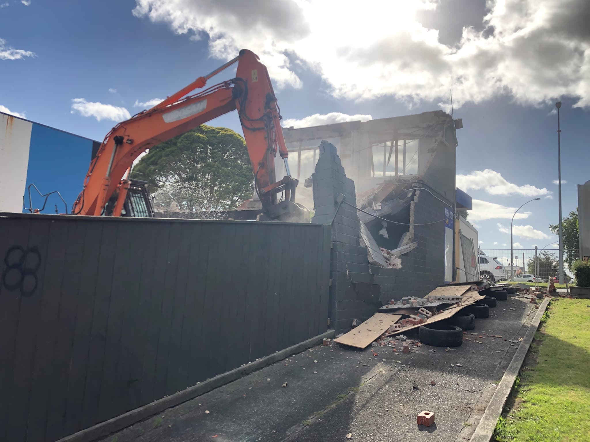asbestos and demolition tauranga airport